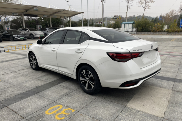 日产 轩逸 2023款 1.6L CVT悦享版车身外观6003