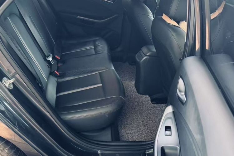 现代 菲斯塔 2019款 280TGDi 运动版 国VI中控内饰7006