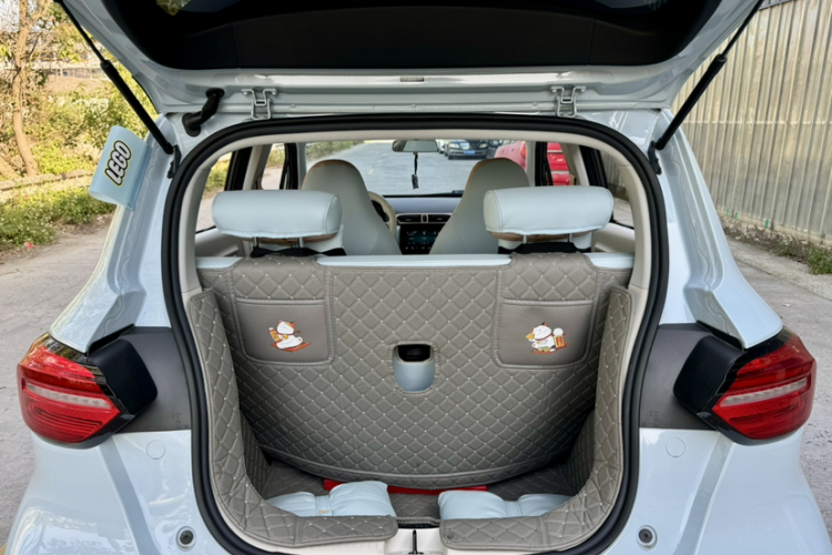 零跑汽车 零跑T03 2023款 403轻享版中控内饰7012