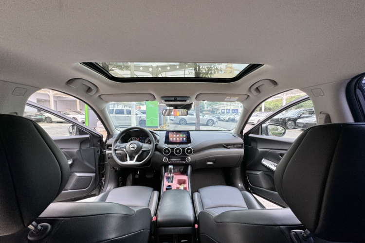 日产 轩逸 2021款 1.6L XL CVT智享版中控内饰7002