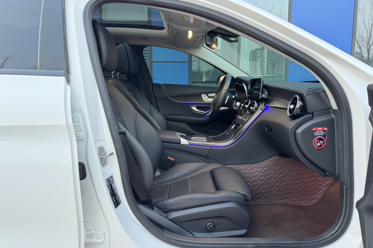 奔驰C级 2021款 C 260 L 运动星耀臻藏版局部细节41