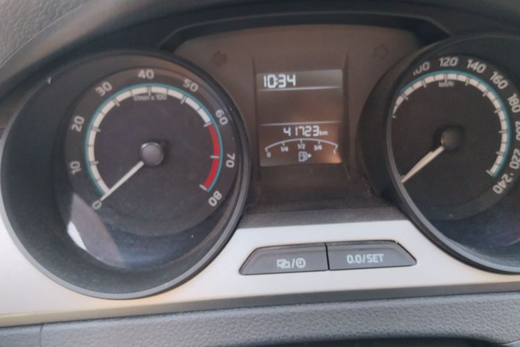 斯柯达 昕动 2020款 1.5L 自动标准版中控内饰15