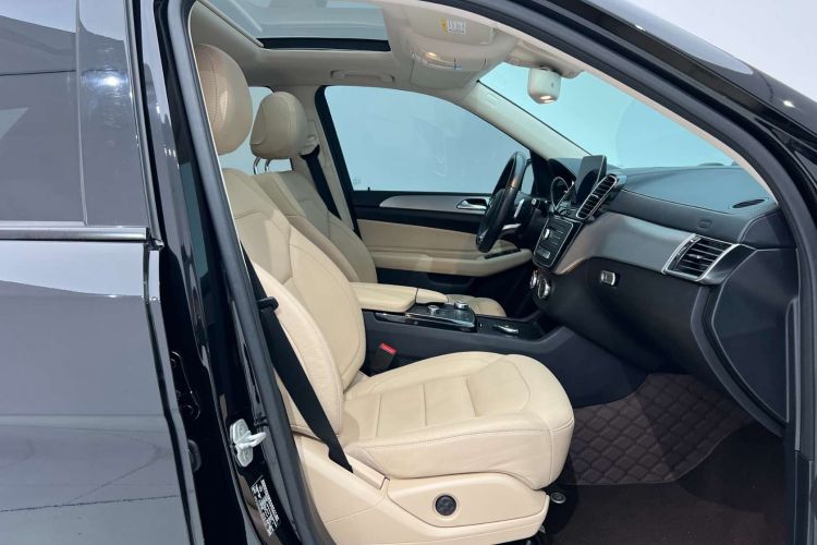 奔驰GLE AMG 2017款 AMG GLE 43 4MATIC中控内饰7009