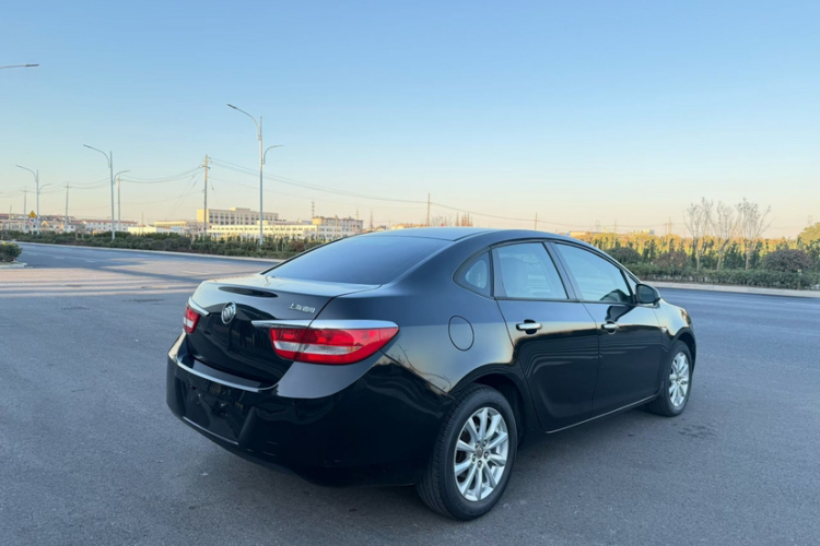 别克 英朗 2013款 GT 1.6L 自动时尚版车身外观6003