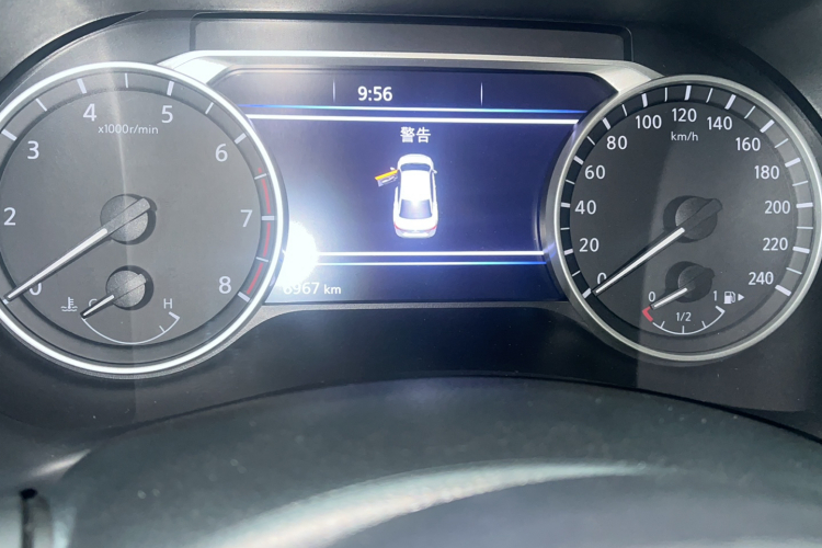 日产 轩逸 2023款 1.6L CVT悦享版中控内饰15