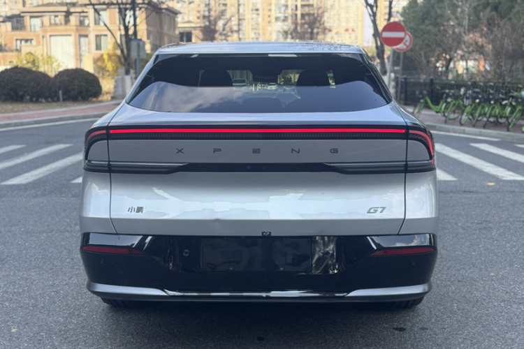 小鹏G7 2025款 702 超长续航 Max车身外观6004