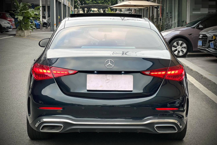 奔驰C级 2023款 C 260 L 运动版车身外观6004