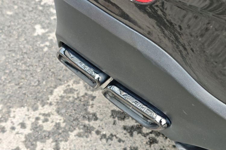 奔驰GLC 2019款 GLC 260 L 4MATIC 动感型局部细节9008