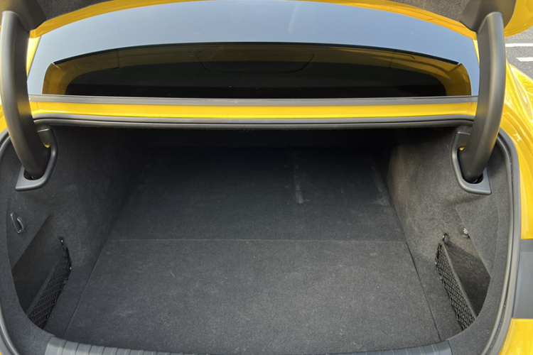 小米汽车 小米SU7 Ultra 2025款 Ultra中控内饰7008