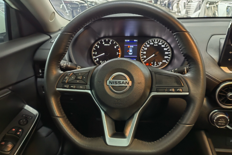 日产 轩逸 2022款 1.6L XL CVT悦享版中控内饰7002