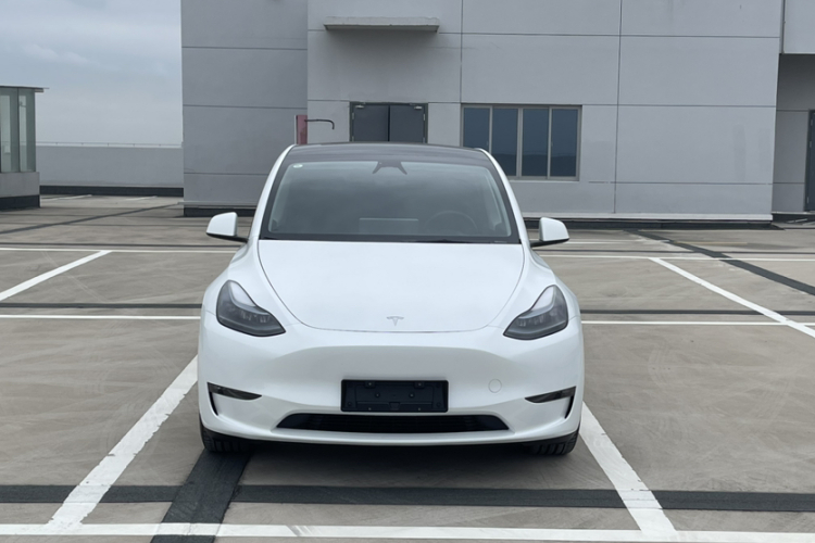 特斯拉 Model Y 2024款 Performance高性能版车身外观6002