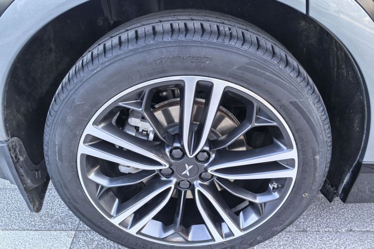 小鹏G6 2023款 755 超长续航 Pro车身外观6008