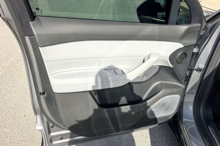 蔚来ES6 2025款 75kWh局部细节16