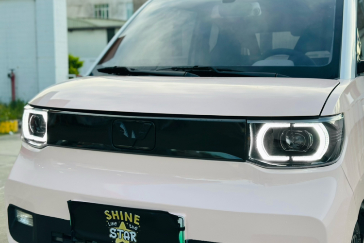 五菱汽车 宏光MINIEV 2021款 马卡龙时尚款 三元锂车身外观6002