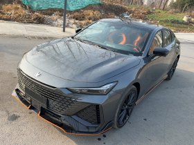 长安UNI-V 2024款 2.0T 高能版