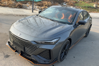 长安UNI-V 2024款 2.0T 高能版