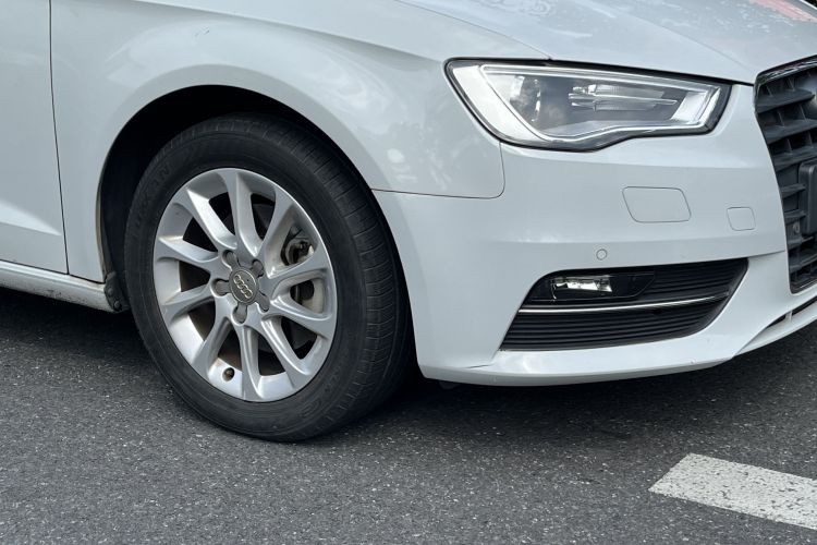 奥迪A3 2016款 Sportback 35 TFSI 领英型车身外观6010