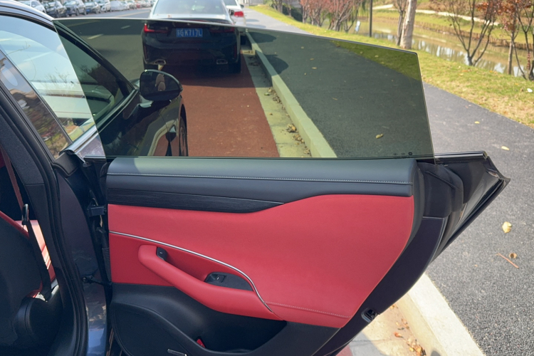 小米汽车 小米SU7 2024款 后驱超长续航高阶智驾Pro版中控内饰7007