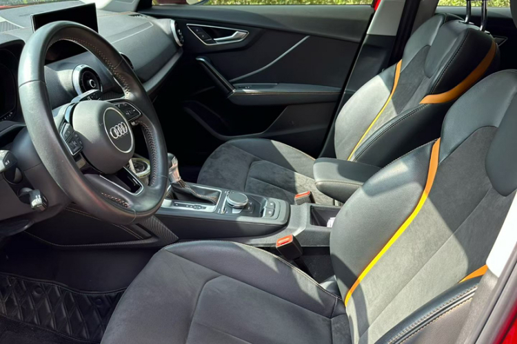 奥迪Q2L e-tron 2022款 Q2L e-tron 纯电智享型中控内饰7002