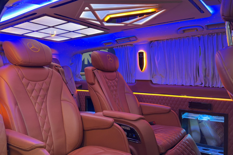 奔驰 威霆 2018款 2.0T 精英版 7座 国V局部细节22