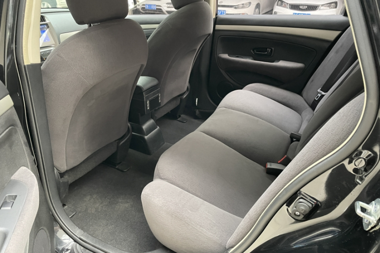 日产 轩逸 2016款 经典 1.6XE 自动领先版中控内饰7002