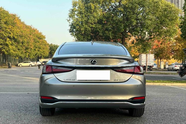 雷克萨斯ES 2021款 200 卓越版车身外观6004