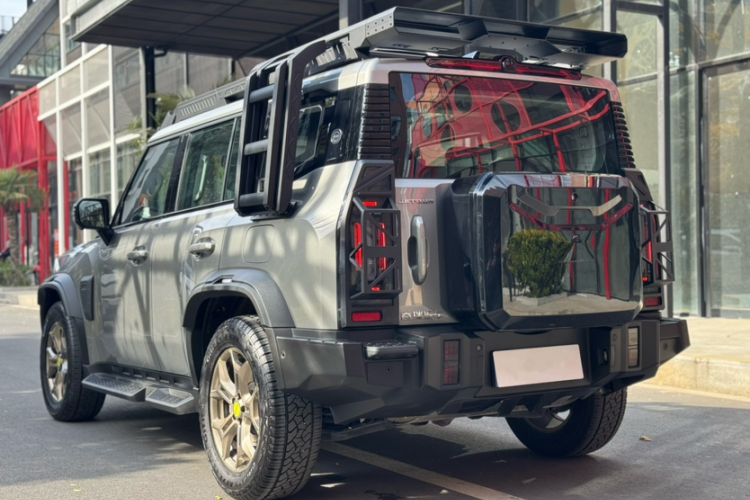 捷途旅行者 2023款 2.0T 四驱征服车身外观6004