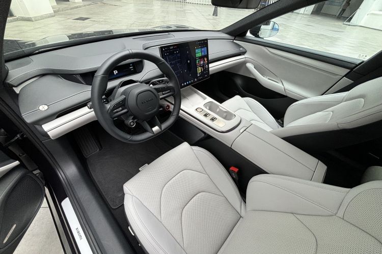 小米汽车 小米SU7 2024款 后驱长续航智驾版中控内饰7007