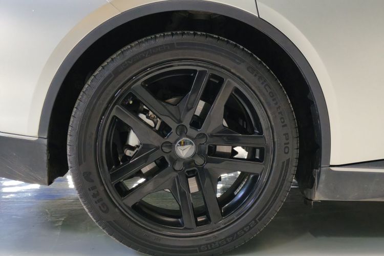 深蓝汽车 深蓝SL03 2022款 515纯电版车身外观6009