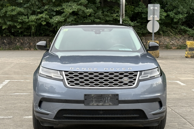 路虎 揽胜星脉 2018款 P250 S车身外观6009