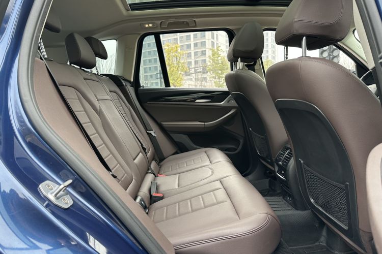宝马X3 2020款  xDrive25i 豪华套装中控内饰7015