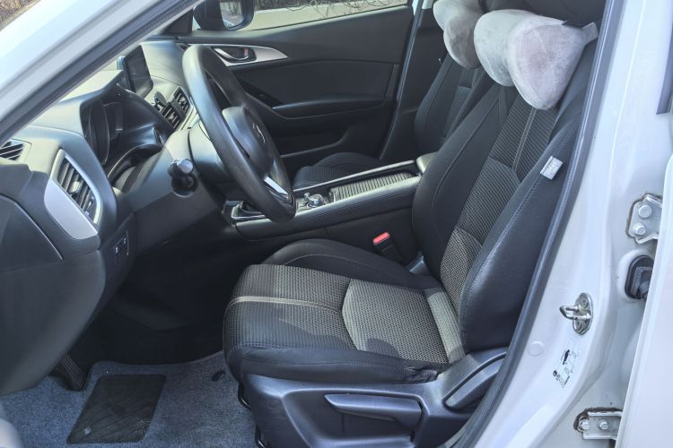 马自达3 昂克赛拉 2019款 云控版 两厢 1.5L 自动豪华型 国VI局部细节19