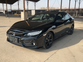 本田 思域 2021款 HATCHBACK 220TURBO CVT潮酷控