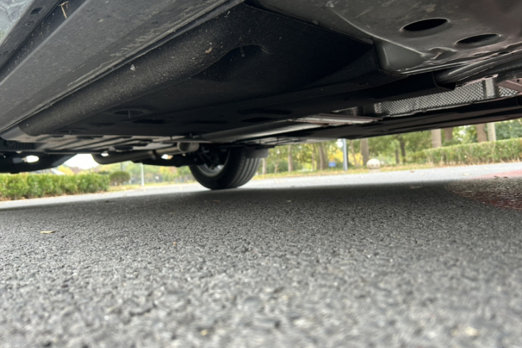 凯迪拉克XT4 2024款 改款 28T 两驱豪华型局部细节9001