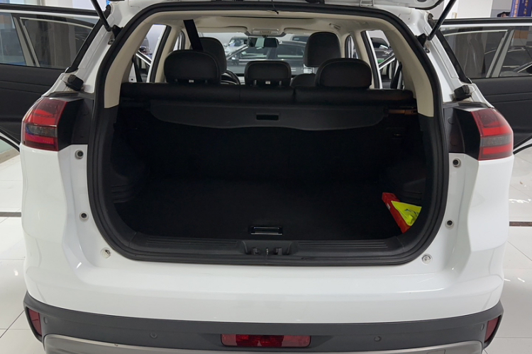 吉利汽车 博越 2020款 1.8TD DCT两驱智联型4G互联版局部细节23