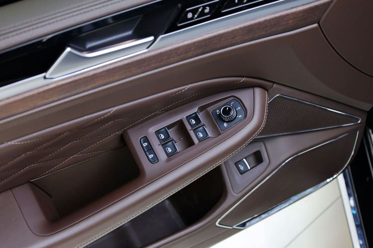 大众 辉昂 2021款 380TSI 尊贵版局部细节9001