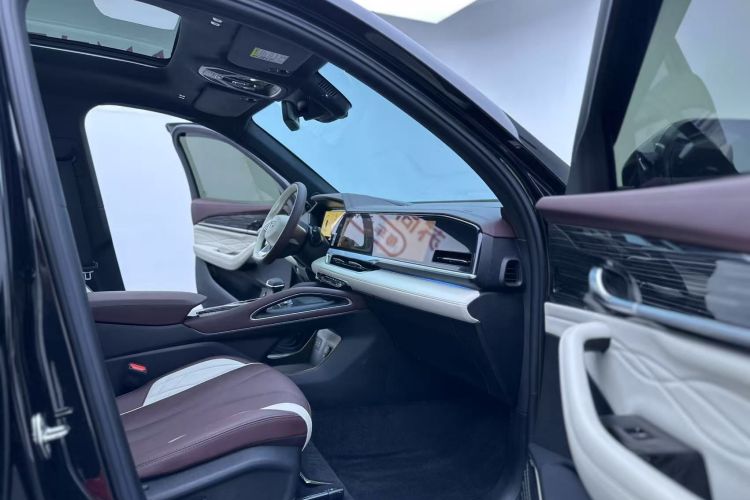 吉利汽车 星越L 2021款 2.0TD DCT EVO两驱智尊型中控内饰7007