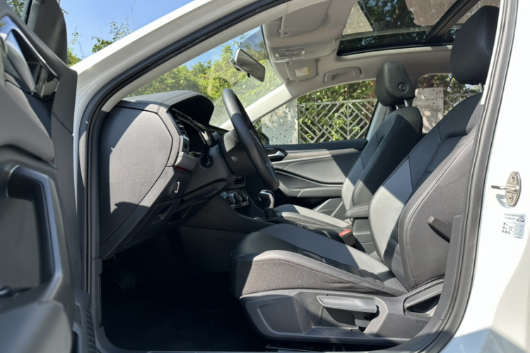 大众 速腾 2021款 280TSI DSG舒适智联版局部细节19