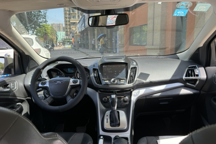 福特 翼虎 2015款 1.5L GTDi 两驱风尚型中控内饰7001