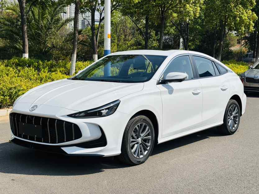 名爵 MG5 2026款 180DVVT 全球豪华版(1)