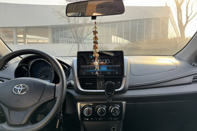 丰田 威驰FS 2019款 1.5L 手动锋驰版局部细节16