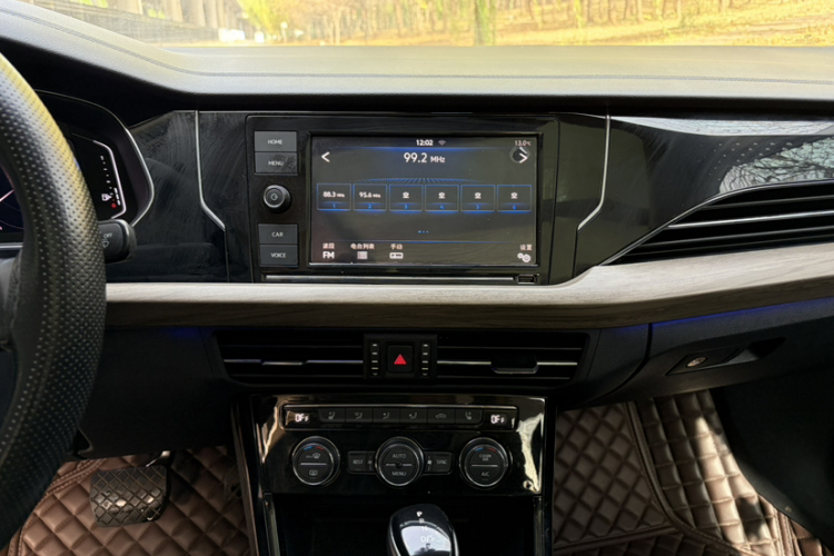 别克 君威 2019款 20T 精英型 国VI局部细节16