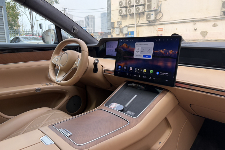 鸿蒙智行 享界S9 2024款 纯电 Ultra 四驱旗舰版中控内饰7003