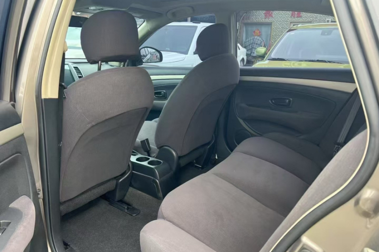 日产 轩逸 2016款 经典 1.6XE 手动领先版中控内饰7006