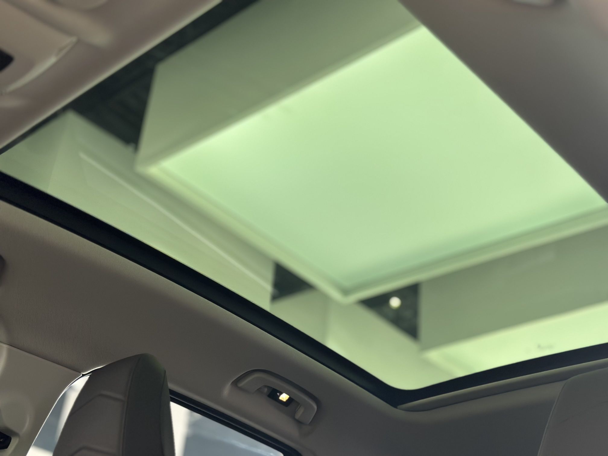 宝马iX1 2023款 eDrive25L M运动套装