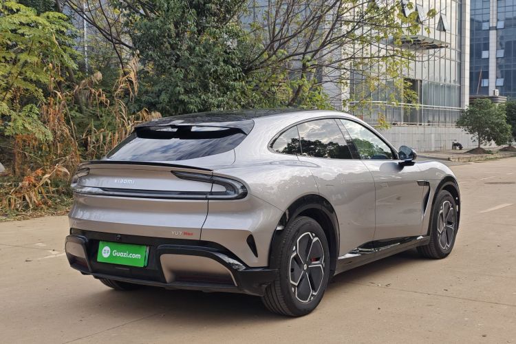 小米汽车 小米YU7 2025款 超长续航高性能四驱Max版车身外观6005