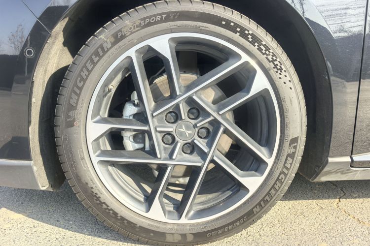 小鹏P7+ 2024款 长续航 Max车身外观6008