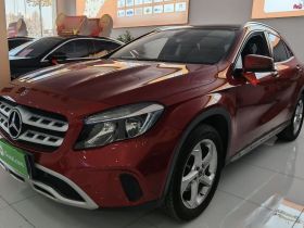 奔驰GLA 2019款 GLA 200 动感型