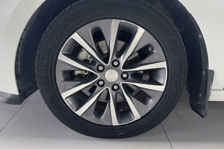 别克GL6 2019款 18T 6座互联尊贵型 国V局部细节9002