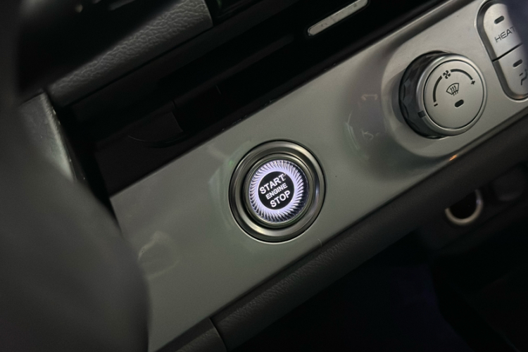 长安启源 长安Lumin 2022款 210km 香甜款中控内饰7002